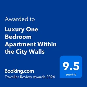 Luxury One Bedroom Within The Walls York